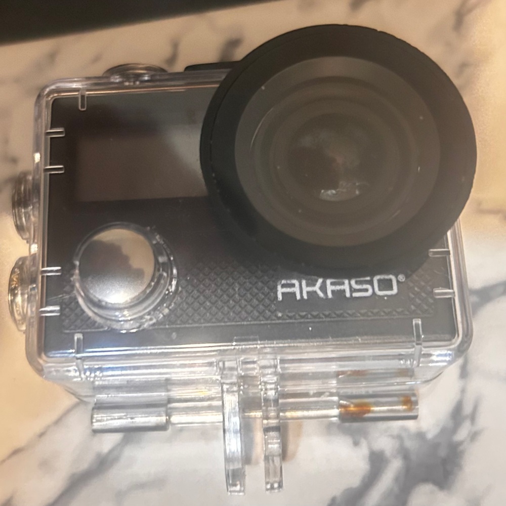 Akaso Brave 4:  4K 20mp Wifi Action Camera, Ultra HD with EIS 30m Underwater 2.